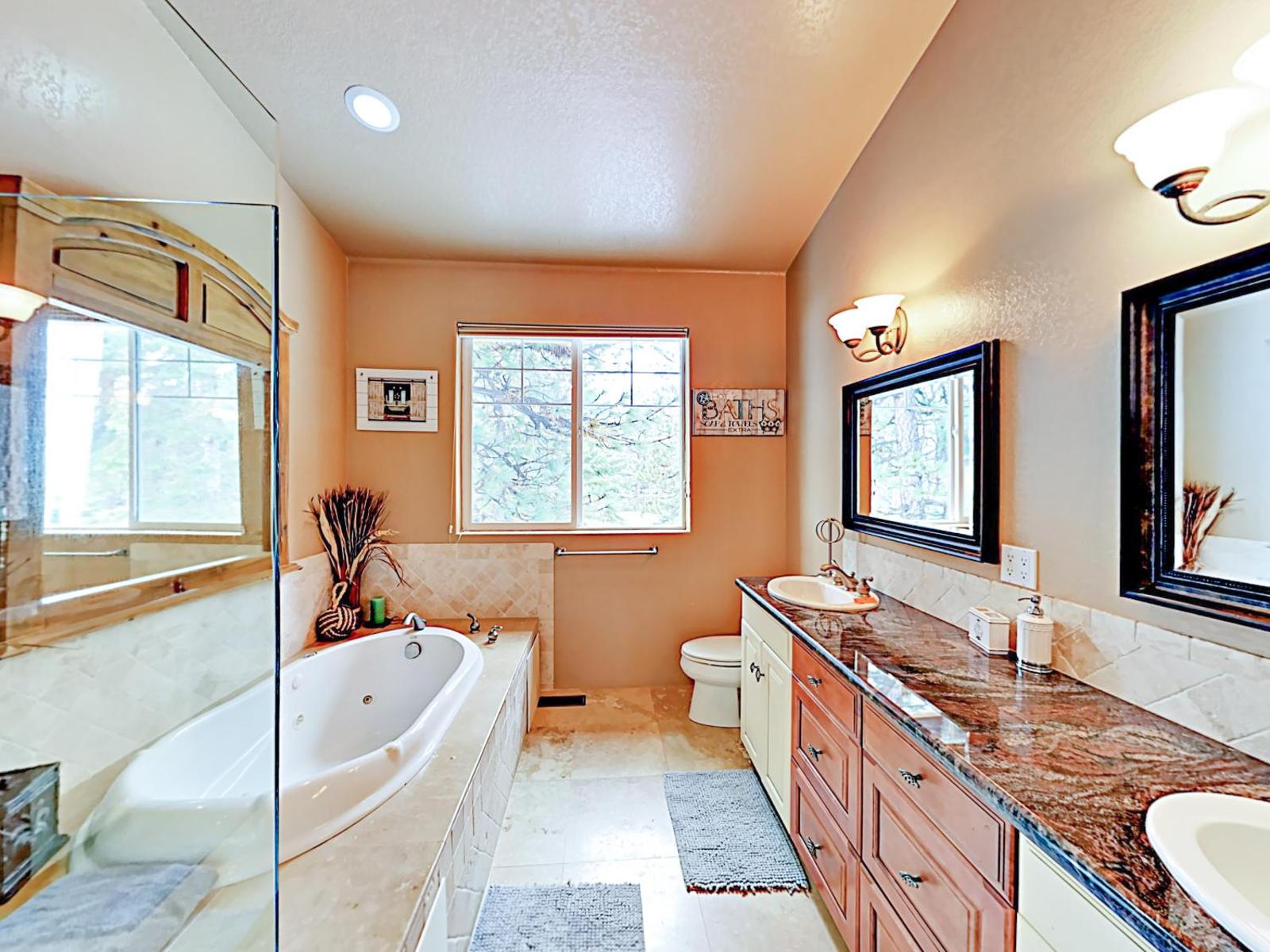 Beautiful Newer Home Home Main image 2